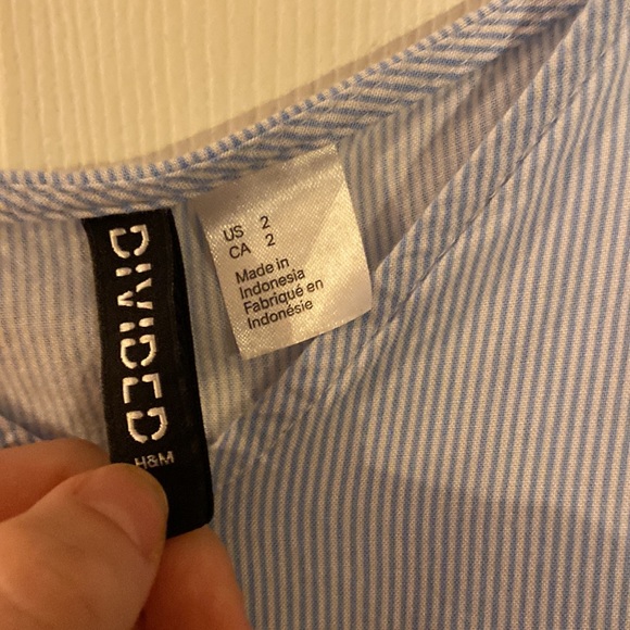 Blue stripped tank - Picture 2 of 2